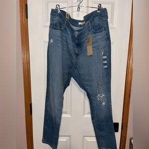 Women's Levi’s 711 skinny size 24W  NWT